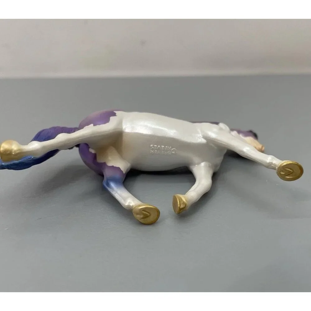 Breyer‎ Stablemates Series 6 Ultra Rare 2024 Chase Mystery Horse Surprise Purple
